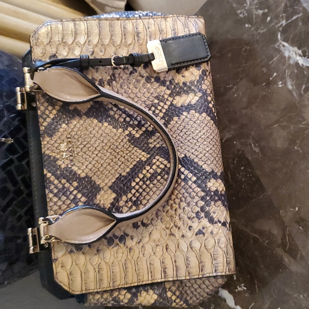 Coach purse